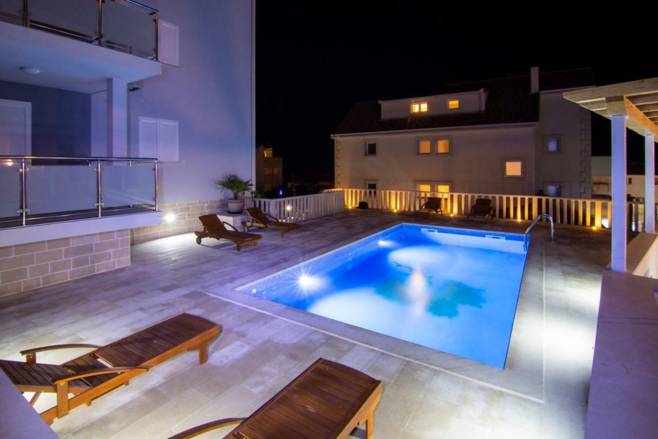 Apartments Sara 2 โบล ภายนอก รูปภาพ