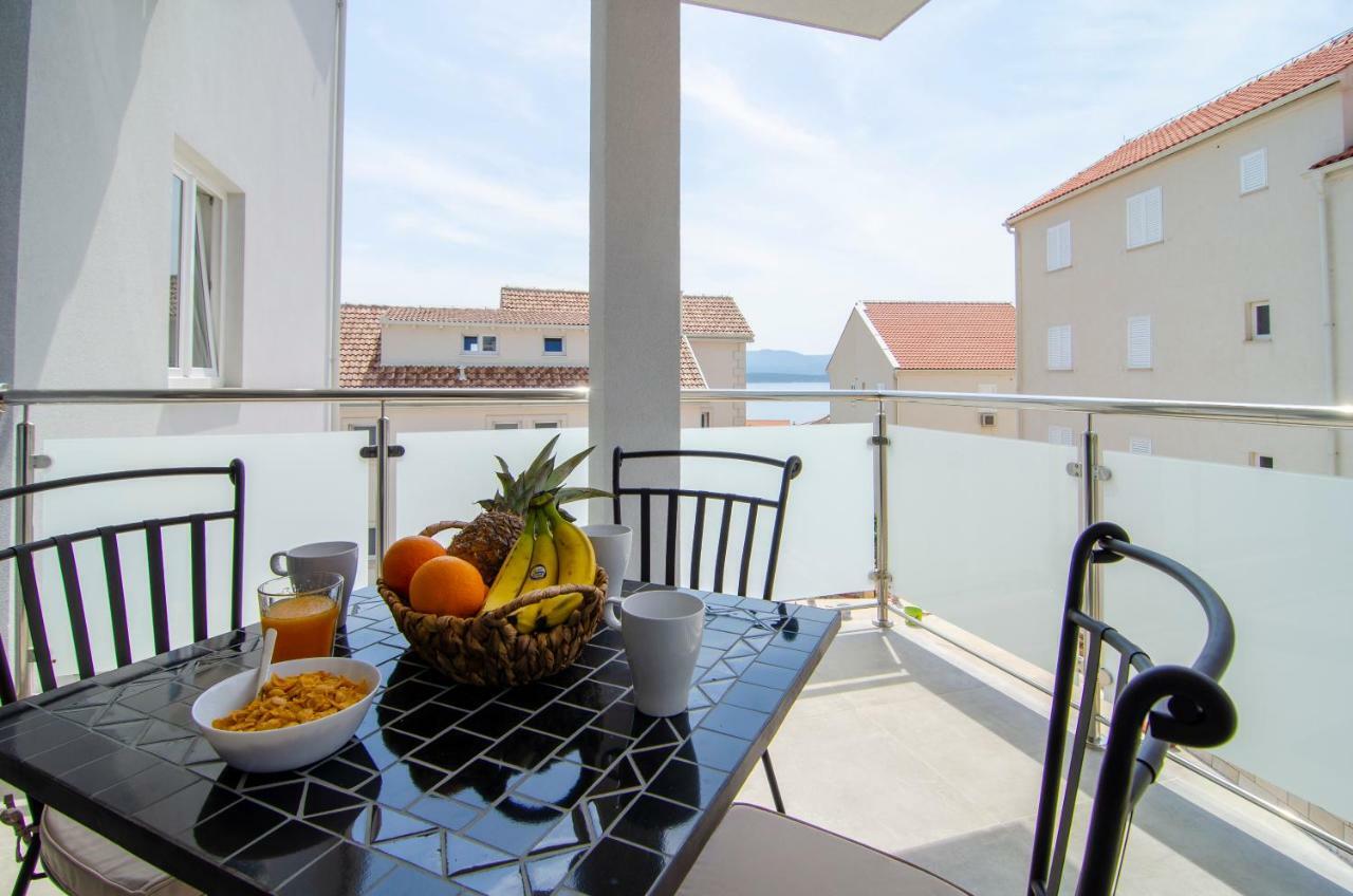 Apartments Sara 2 โบล ภายนอก รูปภาพ