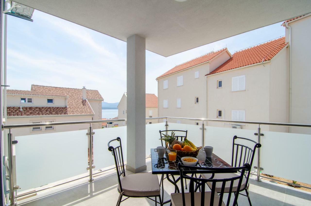 Apartments Sara 2 โบล ภายนอก รูปภาพ